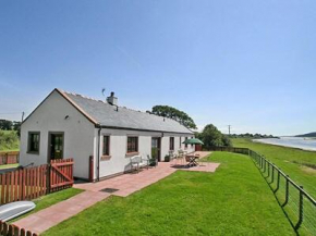Marthas Shore Cottage